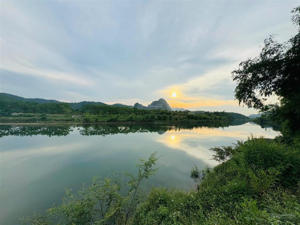 Đất bám sông bôi view đẹp hiếm có tại kim bôi