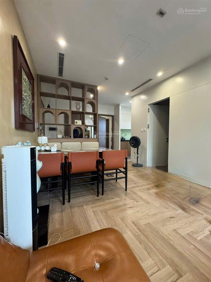 Bán căn hộ 80m2 đẹp tại the tonkin  vinhomes smart city, 8,05 tỷ. full nội thất. tầng trung.