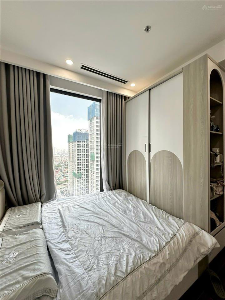 Tòa c 1pn+ 48m | căn view thẳng bể bơi siêu đẹp. giá 4,080tỷ bao hết thuế full nội thất đẹp