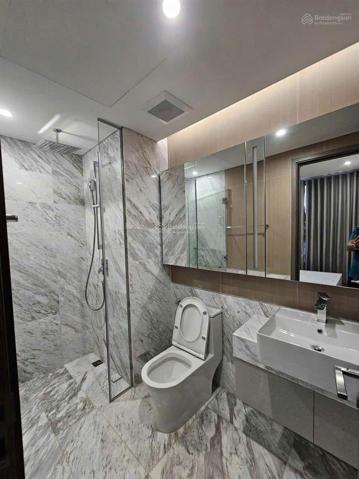 Cực hot! lumiere a3. 2n2w 58m2. tầng trung đẹp. giá chỉ 5,15 bao hết thuế phí. nhà đẹp ở ngay