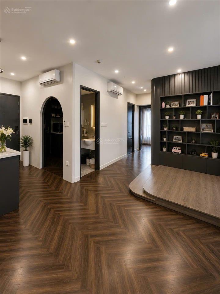 Khu s2 | 2pn+ | 63m tầng trung full nội thất đẹp chỉ 4,380 tỷ bao hết thuế phí. bc đông nam