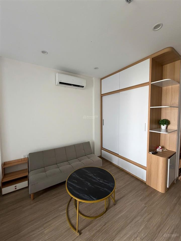 Sakura stu 32m2. full đồ tầng view nội khu rất đẹp. giá chỉ 2ty15 thôi ạ