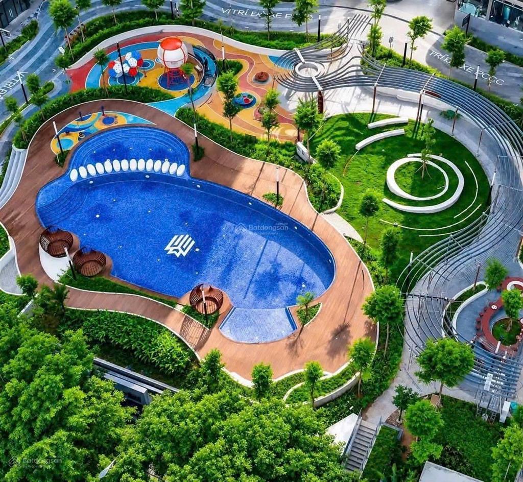Lumiere a1. trục 18a hoa hậu. 3n2w 87m. chỉ còn 8,850ty bao hết thuế phí. nhà mới kính cong