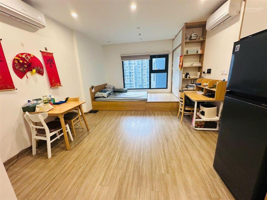 Gs1. stu 32m2 tầng trung đẹp. chỉ 2.15ty. full nội thất. view thoáng mát