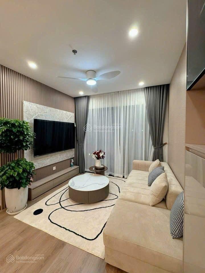 Imperia tòa i1. 3pn  76m2. 5.19 tỷ. tầng trung đẹp. view hồ cực phẩm