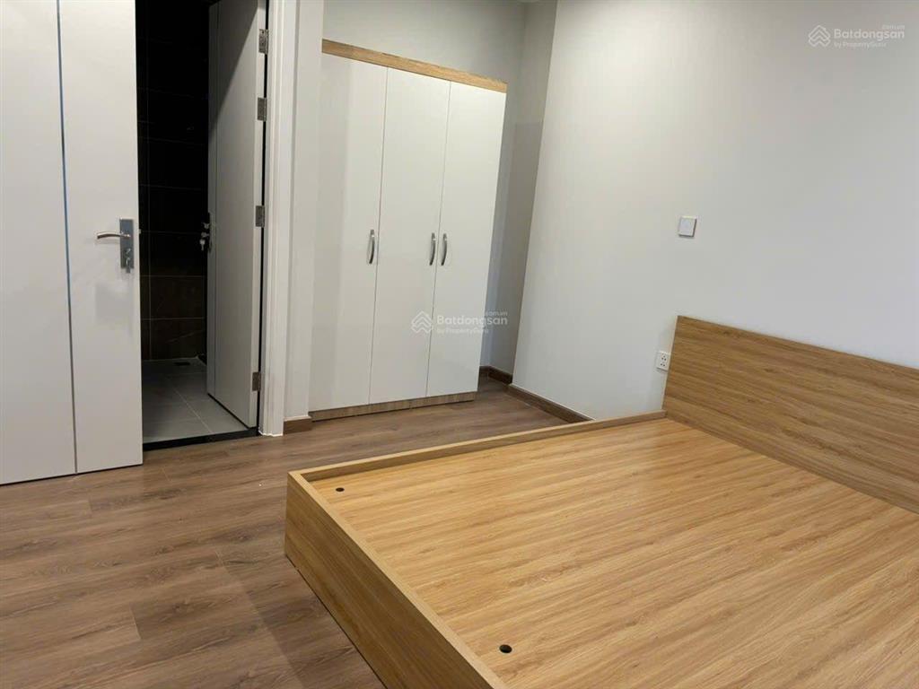 Imperia tòa i1. 3pn  76m2. 5.19 tỷ. tầng trung đẹp. view hồ cực phẩm