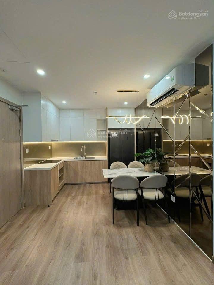 Imperia tòa i1. 3pn  76m2. 5.19 tỷ. tầng trung đẹp. view hồ cực phẩm