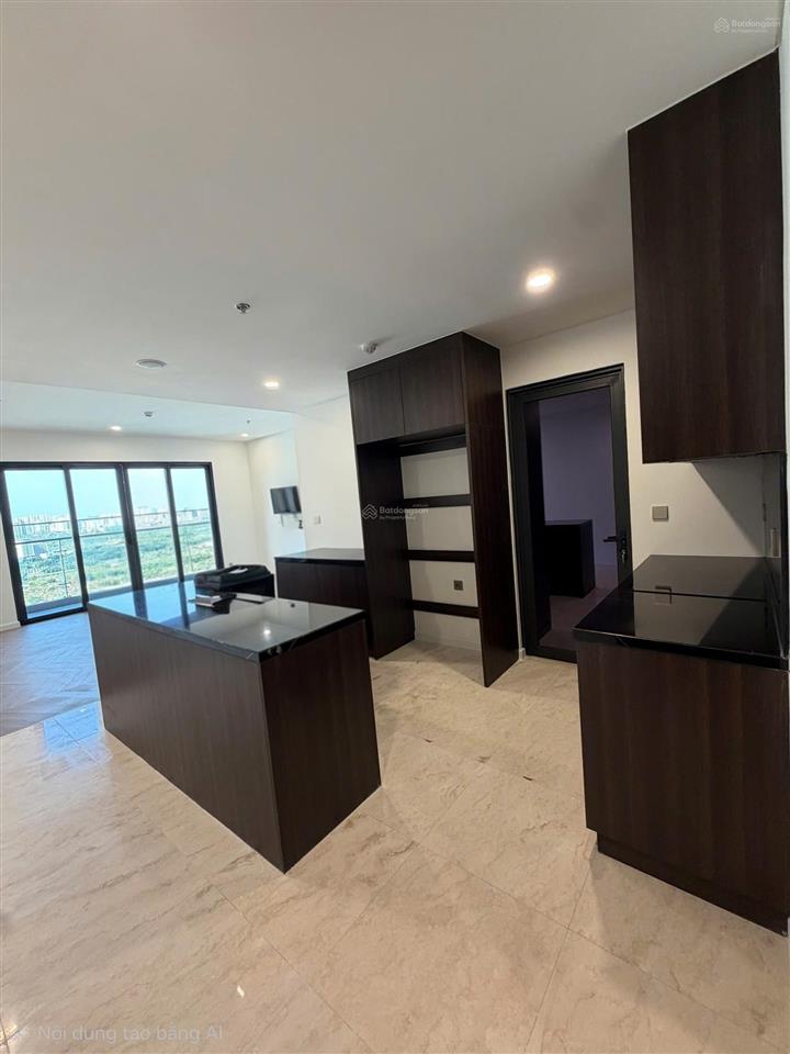 Lumiere tòa a1. 3pn+. 112m2 chỉ 11,32 tỷ. bc đông bắc căn góc kính cong tầng trung đẹp.