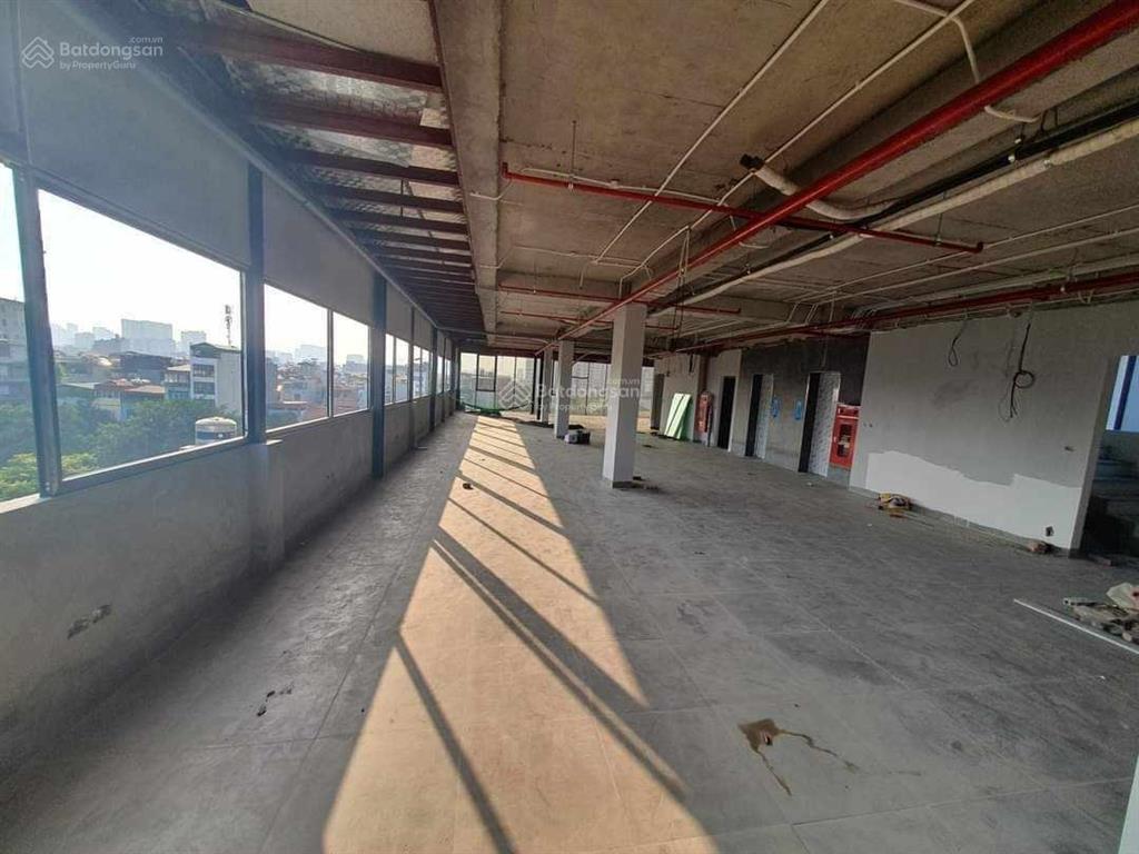 Bán tòa nhà mặt phố vũ tông phan dt 316m x 10 tầng giá 145 tỷ