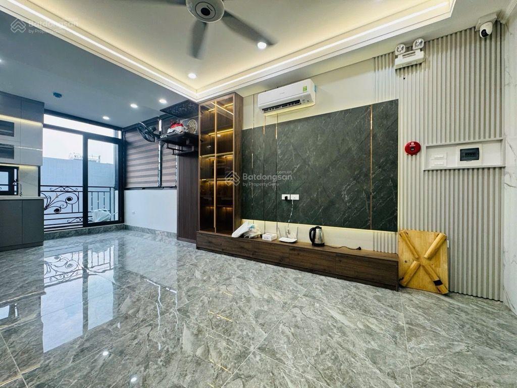 Bán nhà đẹp thang máy tại phố hoàng liệt dt 35m x 6 tầng giá 9.25 tỷ