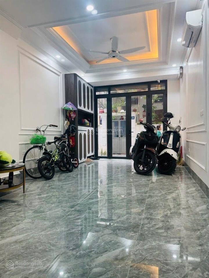 Bán nhà đẹp thang máy tại phố hoàng liệt dt 35m x 6 tầng giá 9.25 tỷ