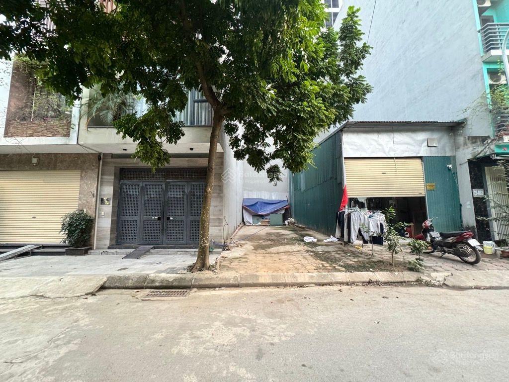 Mảnh đất phân lô vỉa hè còn xót lại tại triều khúc dt 60m mt 4,7m giá 19,4 tỷ