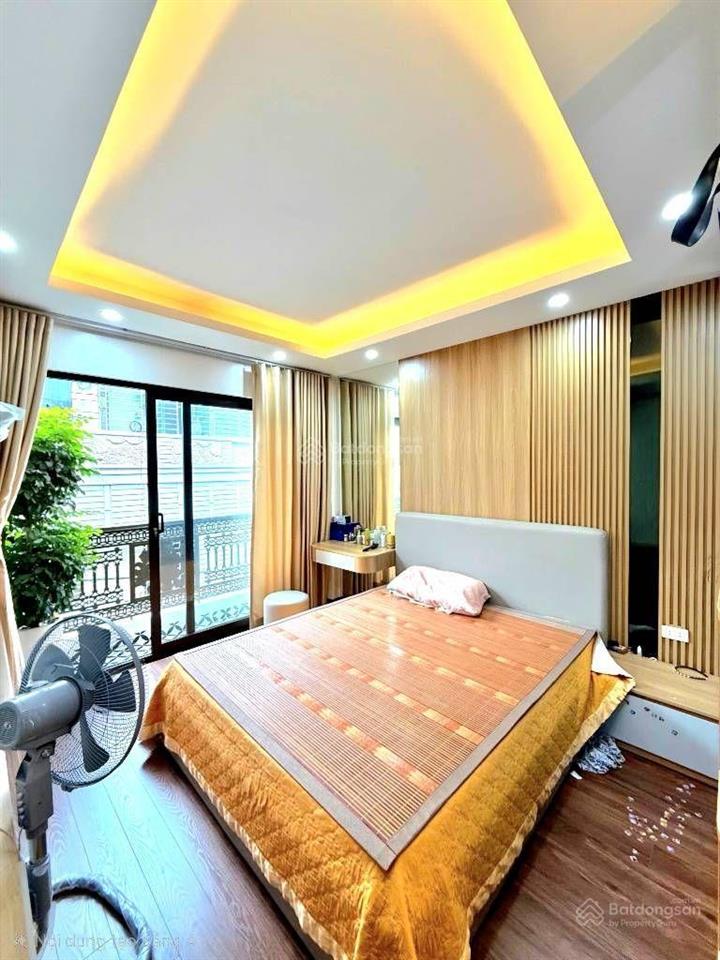 Nhà đẹp như khách sạn tại phố tân mai dt 50m 5 tầng,lô góc, ôtô tránh giá 16,7 tỷ