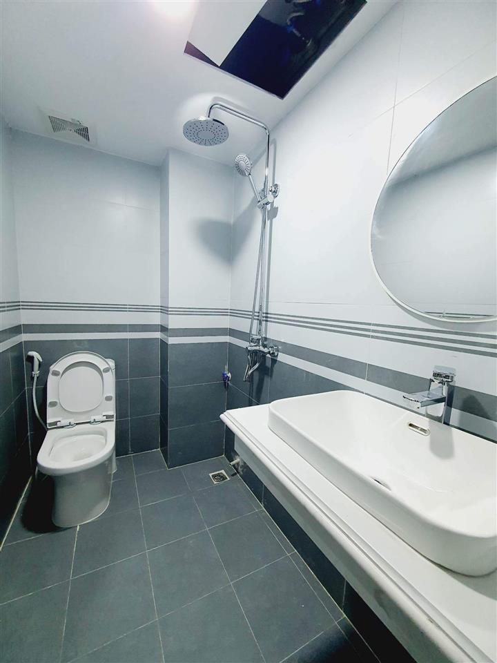 20 TRIỆU/ THÁNG -TÂY TỰU - CỔNG ĐH CÔNG NGHIỆP HN  LÔ GÓC  Ô TÔ ĐỖ  52M² x 5T  7,8 TỶ
