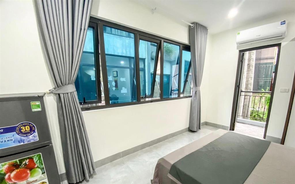 14 tỷ- ccmn yên hòa - chính chủ 66m2x7 tầng- thang máy- 17 phòng kk- 80 triệu/tháng