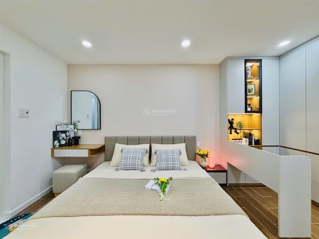 Siêu phẩm khan hiếm  nhà hẻm 10m nguyễn đình chiểu, p. bàn cờ | dt 3,1x12m  5 tầng|