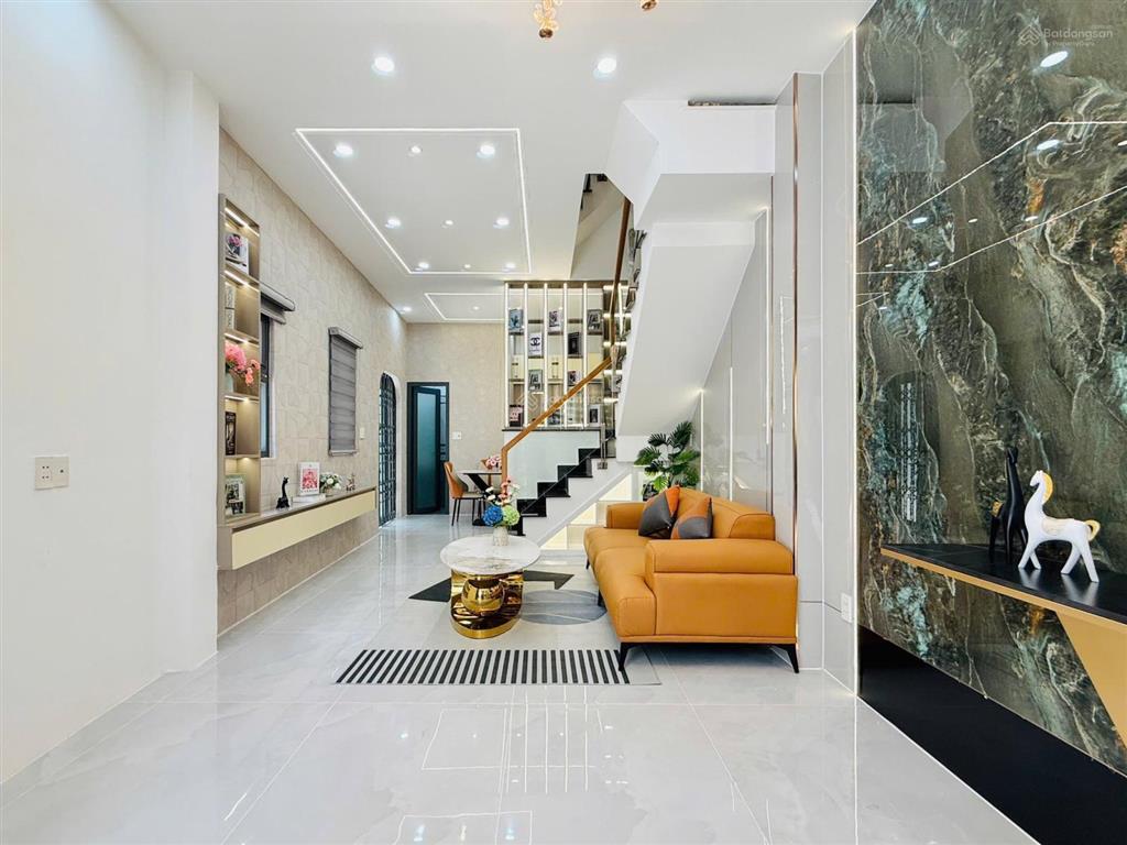 Sản phẩm khan hiếm !! nhà mặt tiền sư vạn hạnh, p. vườn lài | dtsd 150m2|