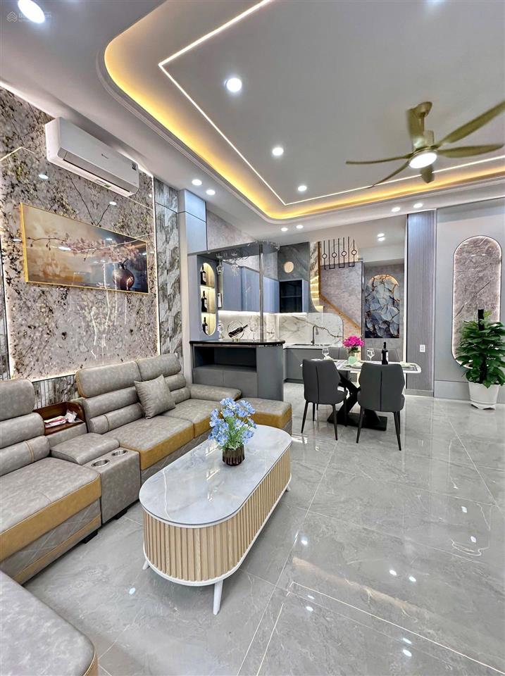 Siêu phẩm hiếm! nhà hẻm xe hơi 3 tháng 2  p. diên hồng | dt 3.3x11.4m  5 tầng