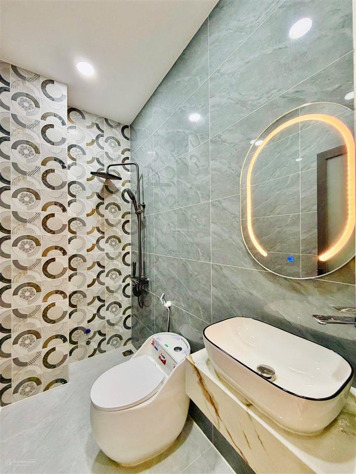 Siêu phẩm hiếm! nhà hẻm xe hơi 3 tháng 2  p. diên hồng | dt 3.3x11.4m  5 tầng