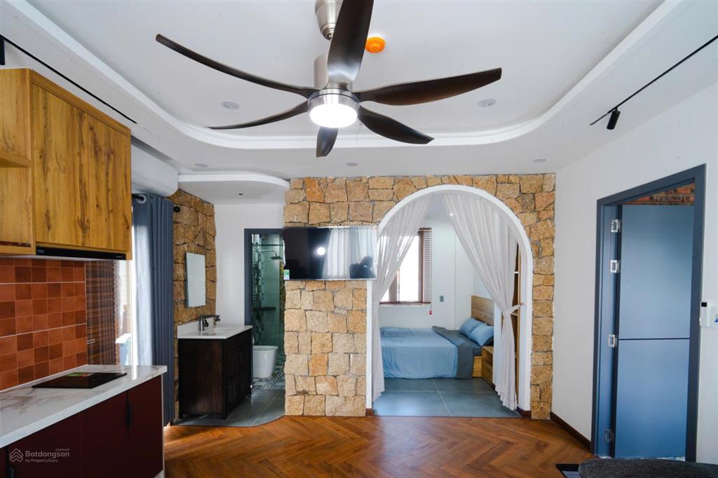 Cho thuê toà căn hộ 2 mặt tiền sơn trà có hồ bơi 16 phòng gần biển mỹ khê