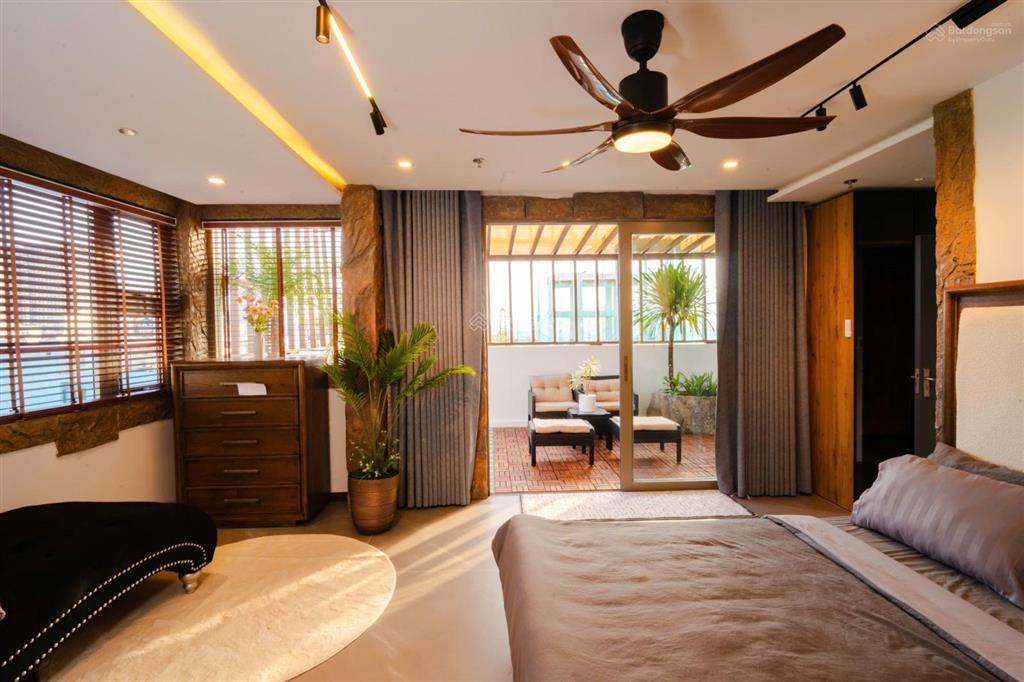 Cho thuê toà căn hộ 2 mặt tiền sơn trà có hồ bơi 16 phòng gần biển mỹ khê