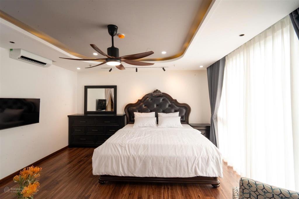 Cho thuê toà căn hộ 2 mặt tiền sơn trà có hồ bơi 16 phòng gần biển mỹ khê