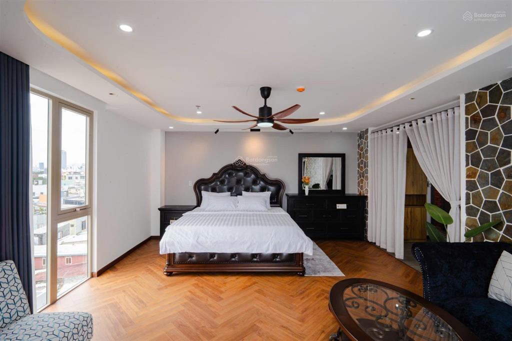 Cho thuê toà căn hộ 2 mặt tiền sơn trà có hồ bơi 16 phòng gần biển mỹ khê