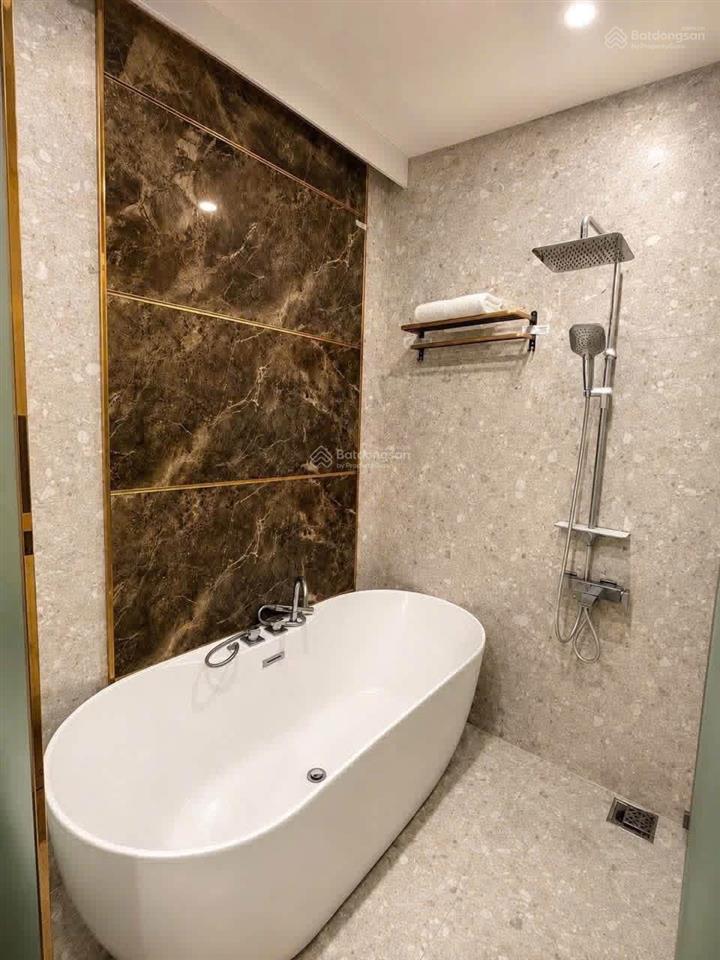 Cho thuê nhà đẹp 4pn gần biển khu sơn trà mới