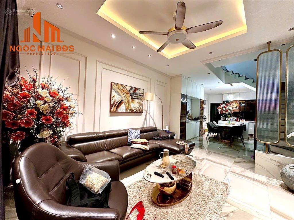 Cho thuê nhà đẹp 4pn gần biển khu sơn trà mới