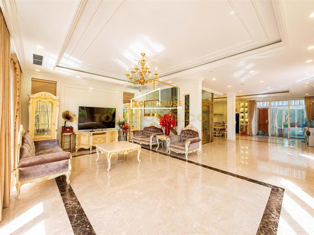 Cho thuê villa 5 tầng mặt tiền view biển hoàng sa, sơn trà