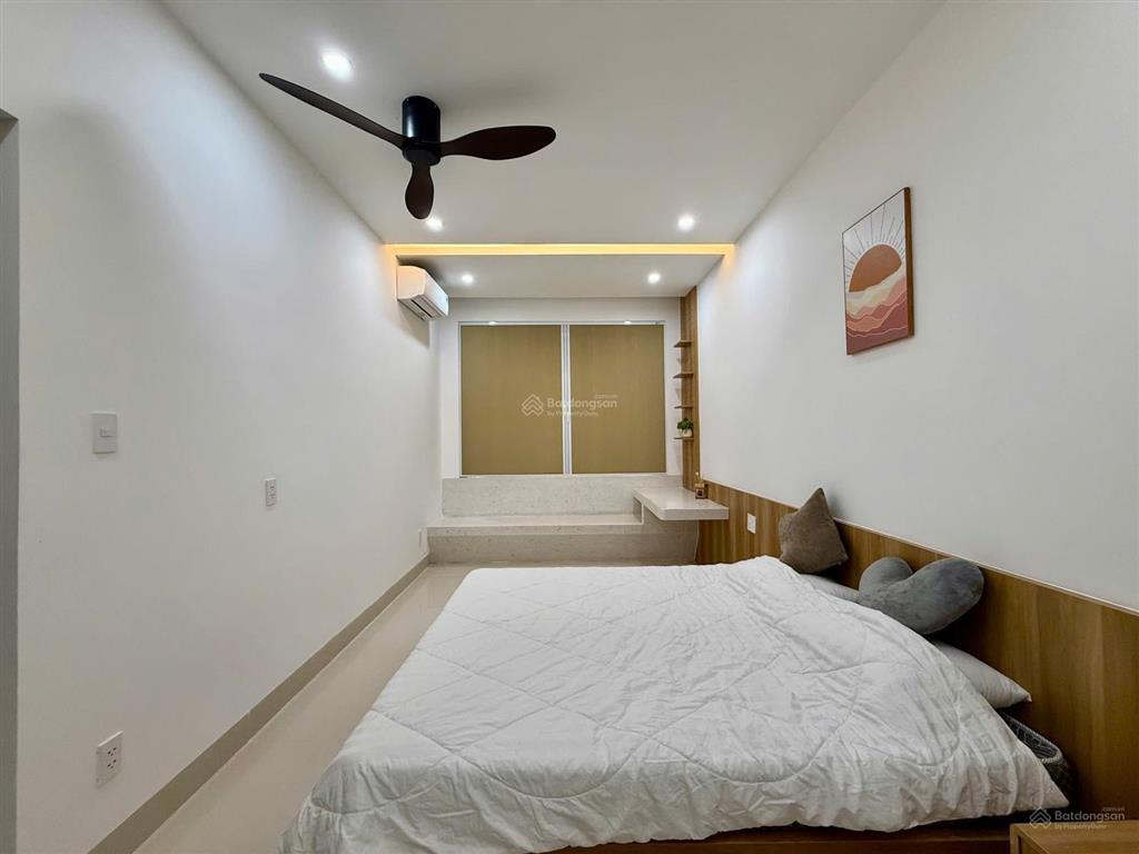 Cho thuê nhà đẹp 3 tầng 4 pn mới nam việt á