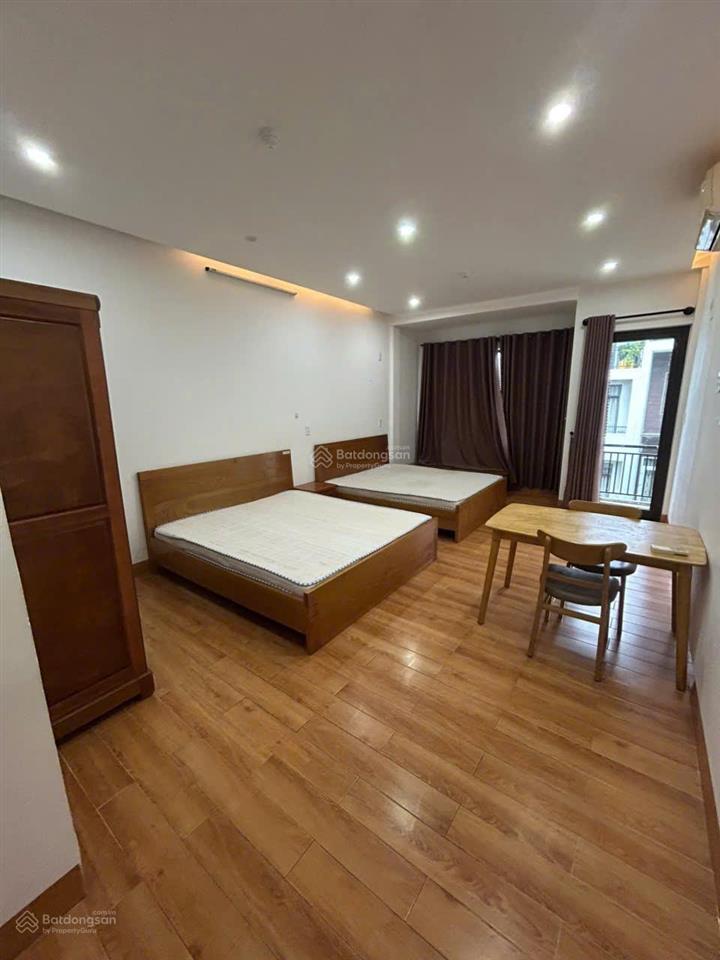Cho thuê nhà nguyên căn 7pn gần cầu rồng khu sơn trà