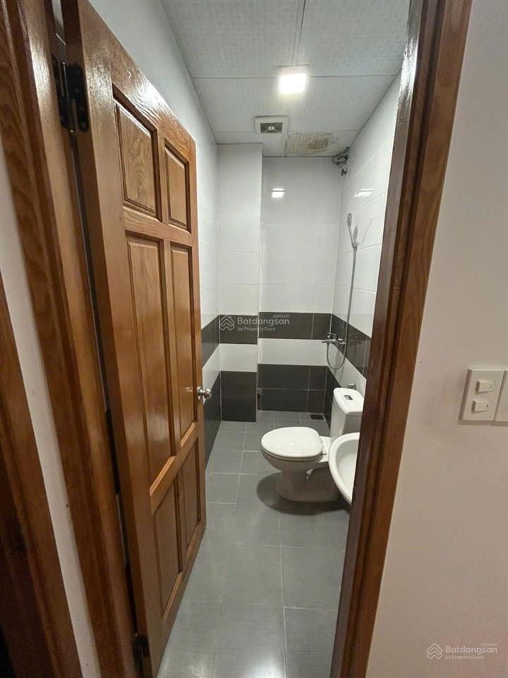 Cho thuê nhà nguyên căn 7pn gần cầu rồng khu sơn trà