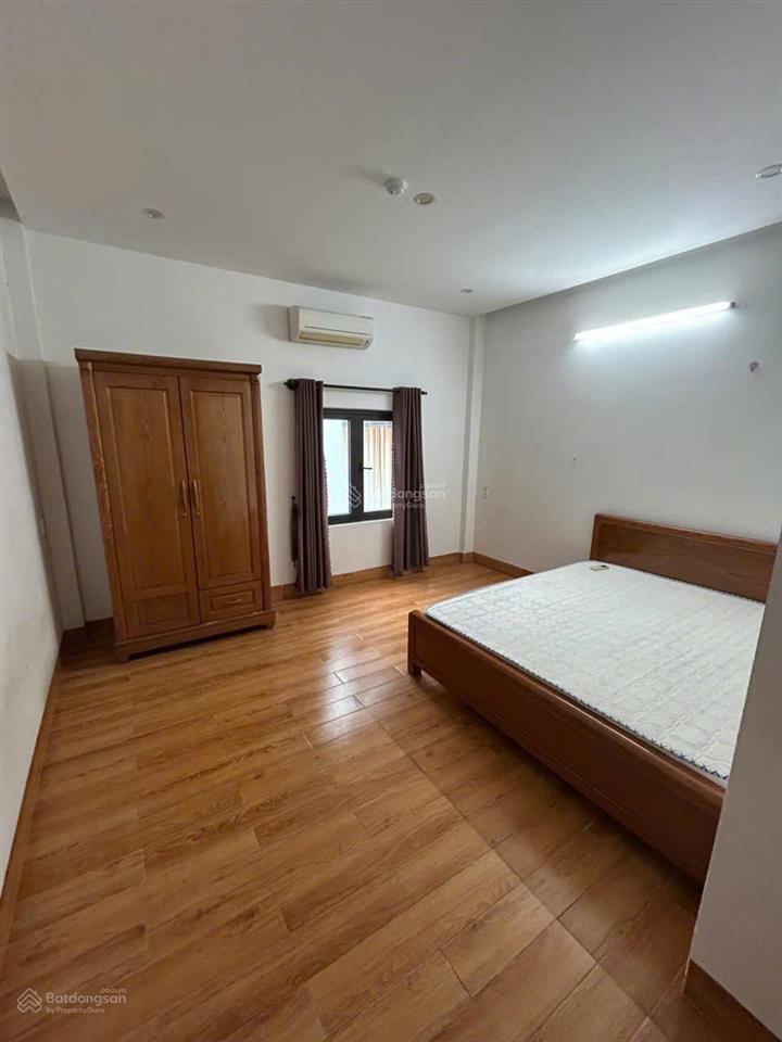 Cho thuê nhà nguyên căn 7pn gần cầu rồng khu sơn trà