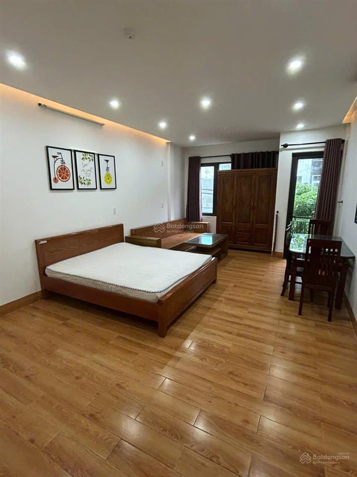 Cho thuê nhà nguyên căn 7pn gần cầu rồng khu sơn trà