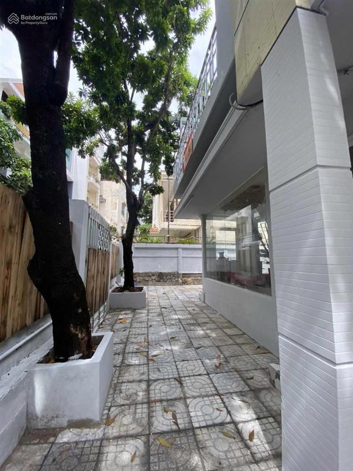 Giảm 20 tỷ biệt thự hiếm trung tâm quận 3 lý chính thắng, dt lớn 420m² (20x21m)