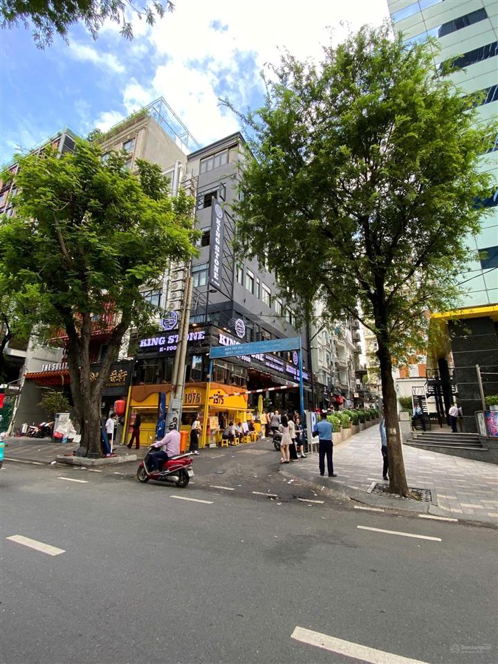 Bán dãy nhà số 8 đường lê thánh tôn, dt 10x25m, cn 229m2. góc 2 mt. hđt 15.000$. giá 380 tỷ