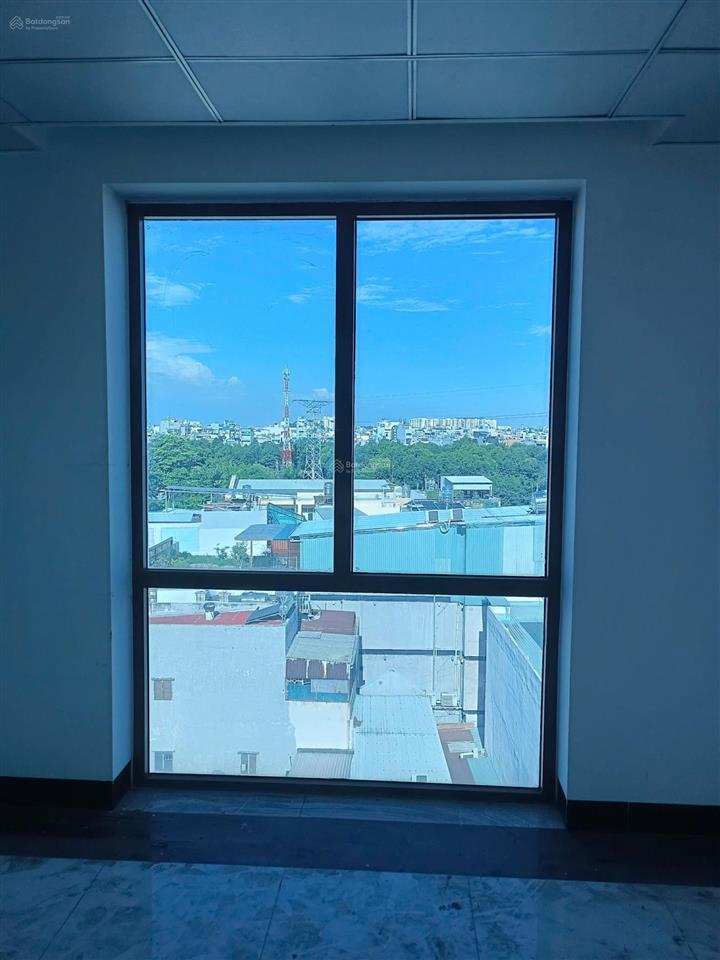 Cho thuê tòa nhà mt 209 nguyễn văn khối, hầm 7 lầu (sd 846m2), giá 70tr/1th