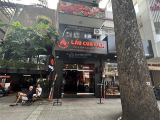 Cần bán ks 8 tầng, quy mô 22 phòng, vị trí mt đường cống quỳnh. giá 42 tỷ