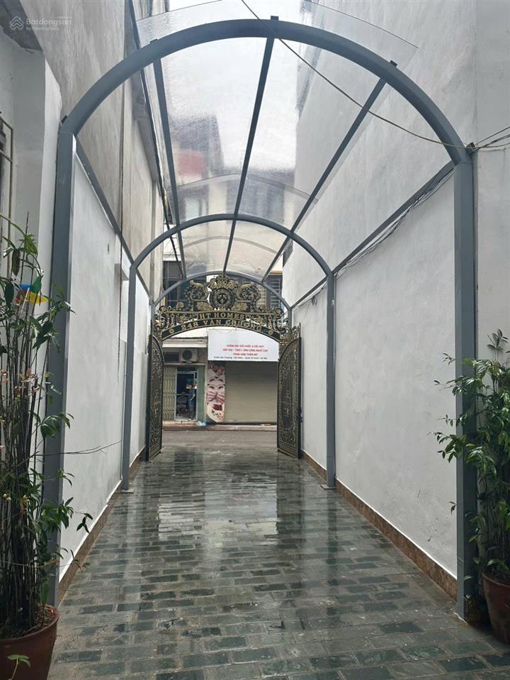 Cần bán nhà văn chương 35m, 7 tầng, thang máy, ô tô đỗ cửa