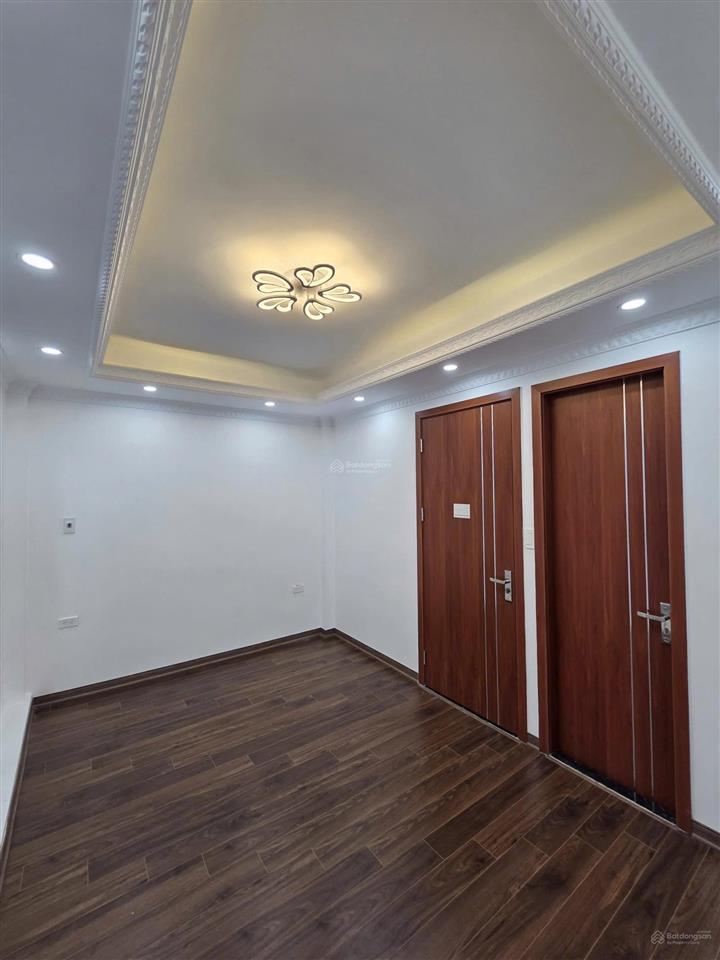 Bán nhà lê đức thọ, 30m xây mới 5 tầng có thang máy