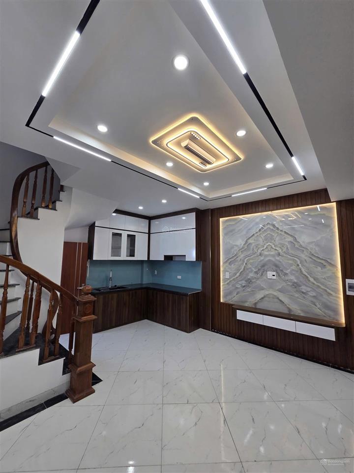 Bán nhà lê đức thọ, 30m xây mới 5 tầng có thang máy