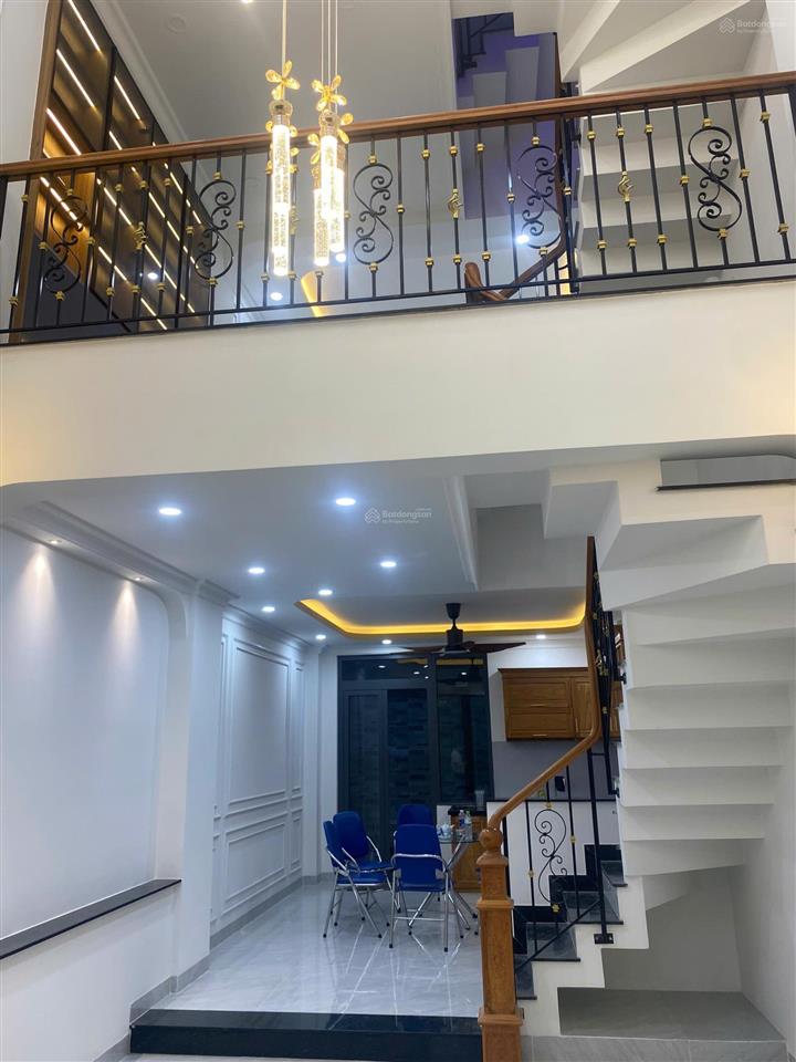 Nhà đẹp hbc  4 tầng  hẻm xe hơi  nhỉnh 7 tỷ