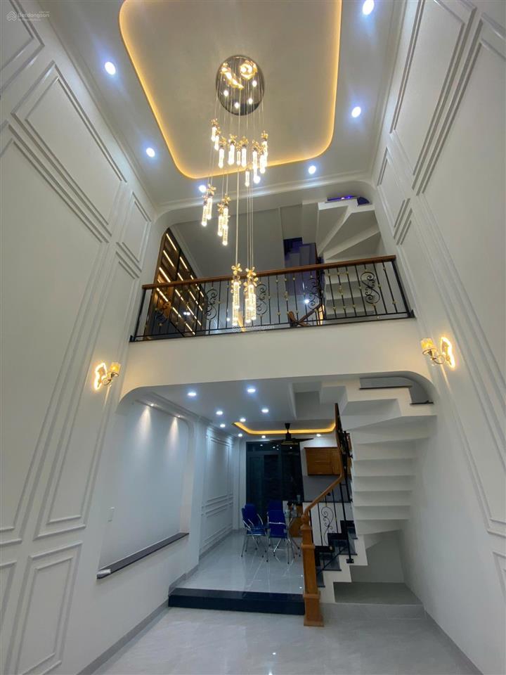 Nhà đẹp hbc  4 tầng  hẻm xe hơi  nhỉnh 7 tỷ