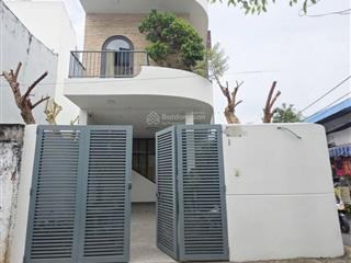 Linh chiểu  nhà lô góc  như biệt thự  129m2  xe hơi ngủ trong nhà  3 tầng  chỉ 13.2 đồng