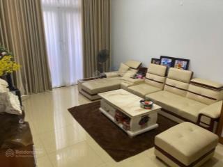 Mặt tiền võ văn hát  đh marketing  quận 9  nhà 3 tầng  80m2.