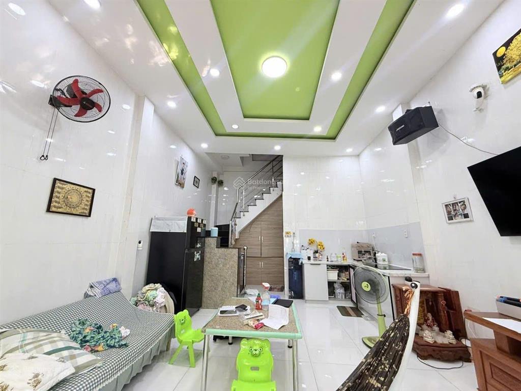 3 tầng  hẻm xe hơi  bình chiểu  nhỉnh 3 tỷ