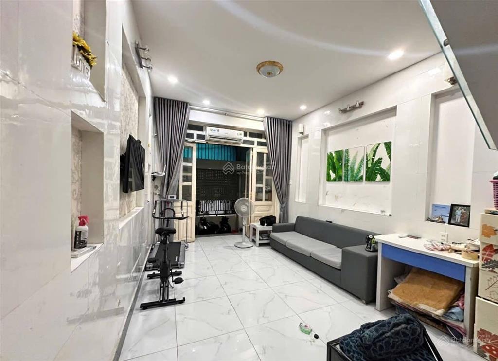 Hàng hiếm  2 tầng linh xuân  2 mặt hẻm xe hơi  nhỉnh 4 tỷ