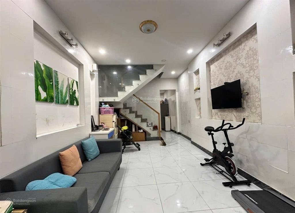 Hàng hiếm  2 tầng linh xuân  2 mặt hẻm xe hơi  nhỉnh 4 tỷ