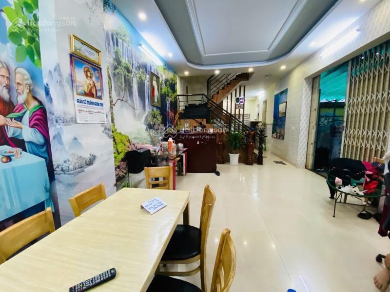 Mặt tiền  phước long b  3 tầng chỉ hơn 9 tỷ bán gấp